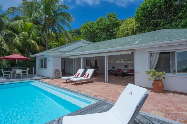 terrace at Villa Alize d’Eden in St Barts - St. Barts Villa Rental