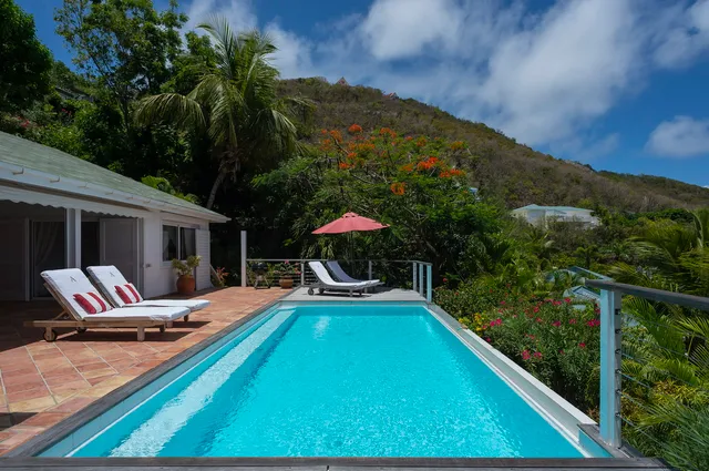 terrace at Villa Alize d’Eden in St Barts - St. Barth Villa Rental