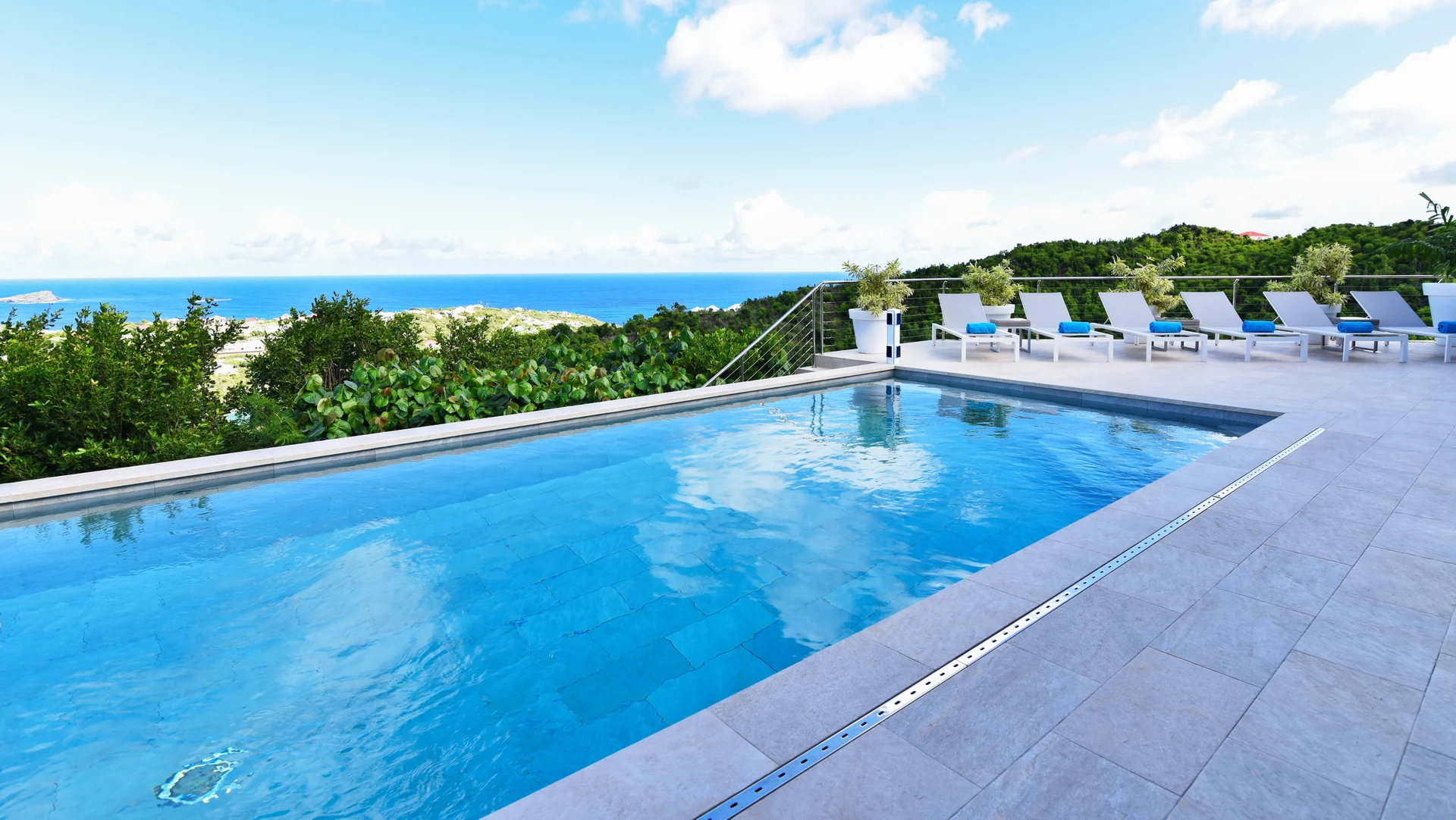 pool at Villa Au Coeur du Rocher in St Barts - St Barts luxury vacation rental