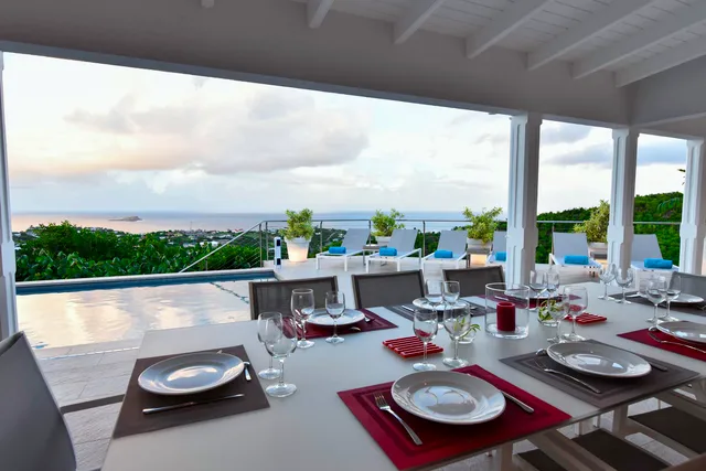 coeur du Rocher - Outside Dining at Villa Au Coeur du Rocher in St Barts - St. Barts Villa Rental