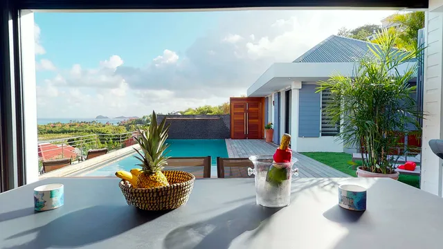 and Sun - Outside dining at Villa Fun and Sun in St Barts - St. Barts Villa Rental