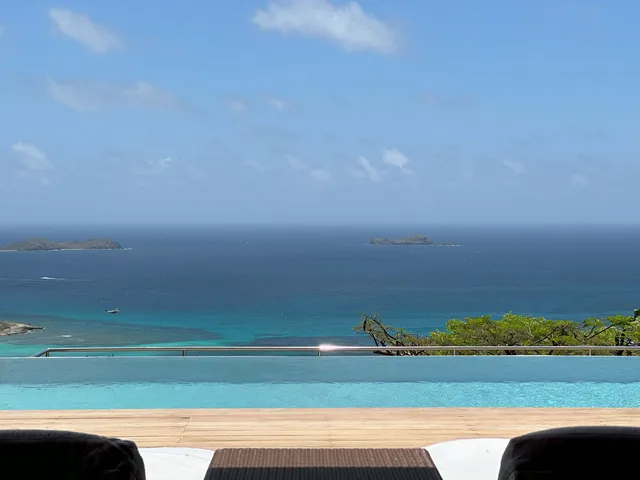 pool at Villa Globe Trotter in Lurin - St Barts luxury vacation rental