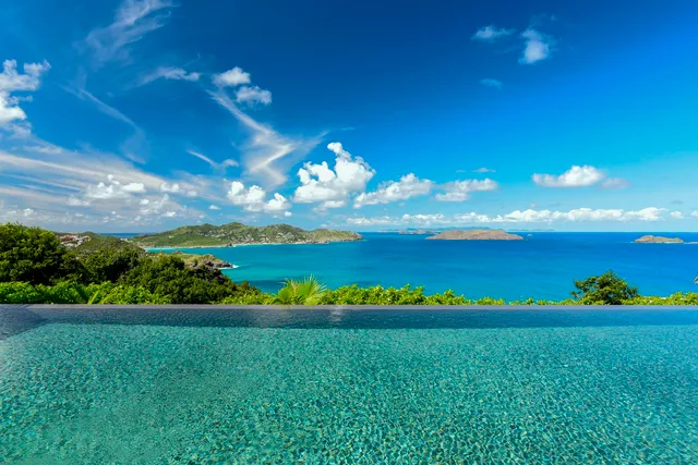 02 - Hill House pool ocean view at Villa Hill House in St Barts - St. Barth Villa Rental