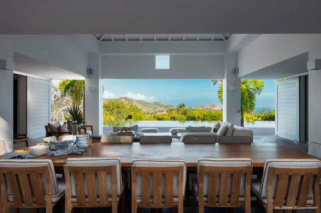Outside dining at Villa Jasmine in St Barts - St. Barts Villa Rental