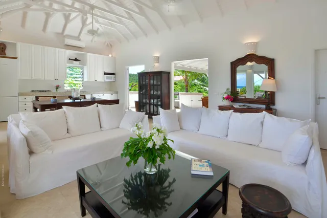 Royal - Living at Villa Kir Royal in St Barts - St. Barts Villa Rental