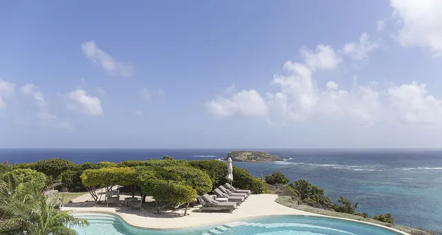 les-amis-du-vent-st-barts_019_2400-1600-300-header at Villa Les Amis du Vent in St Barts - St. Barth Villa Rental
