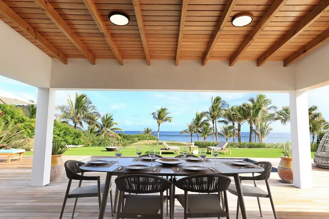 Outside Dining at Villa Luffy in St Barts - St. Barts Villa Rental