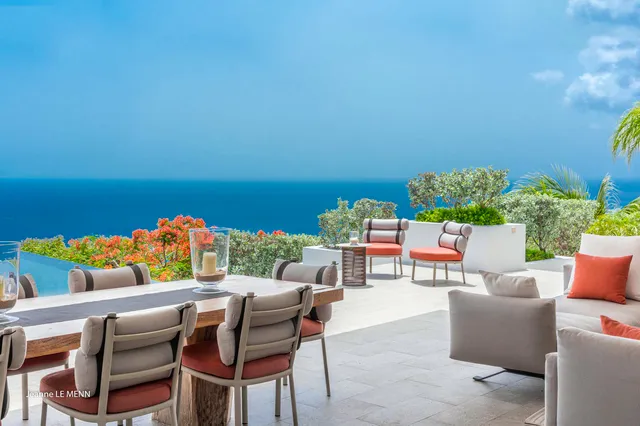 Springs - Outside Dining at Villa Palm Springs in St Barts - St. Barth Villa Rental