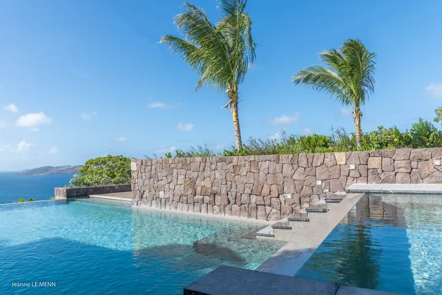 pool ocean view at Villa Tainos in St Barts - St. Barts Villa Rental